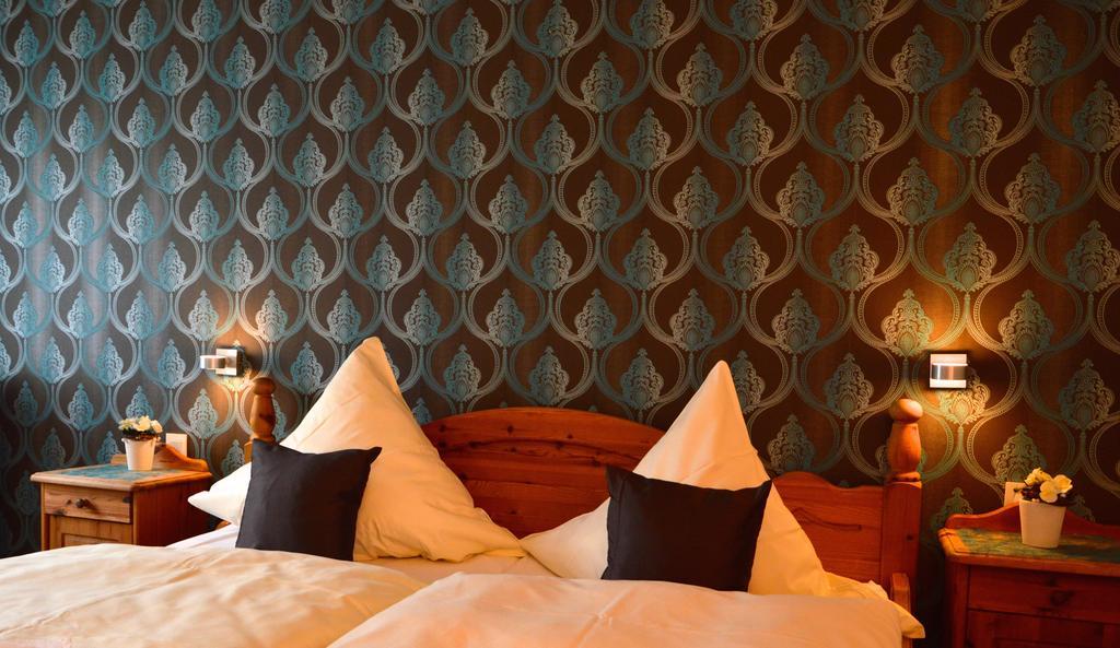 Gaestehaus Des Haus Krone Bexbach Ngoại thất bức ảnh